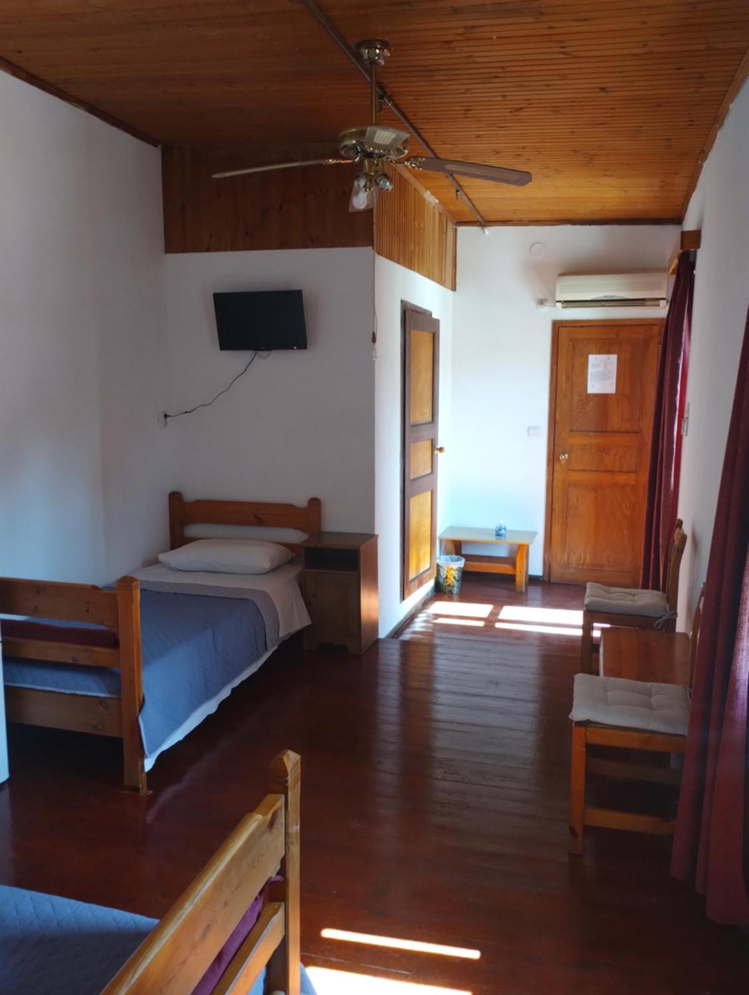 Stelios Rooms To Rent Chania  Bagian luar foto